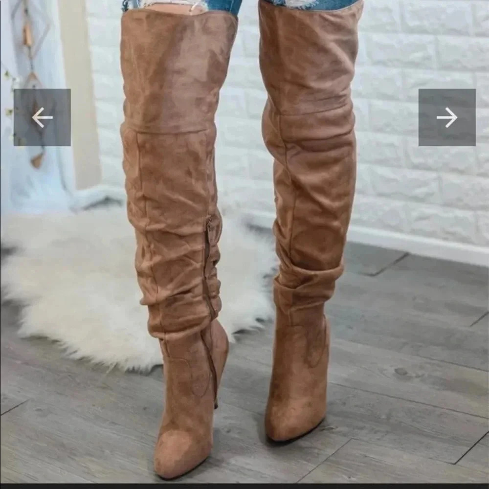 Knee high thigh high boots - Picture 4 of 9